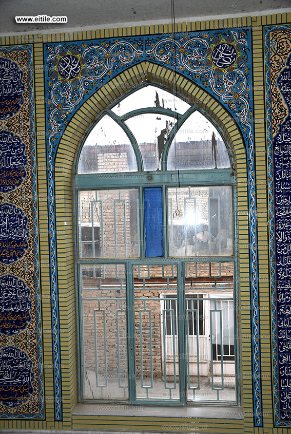 Islamic calligraphy tile installation, www.eitile.com