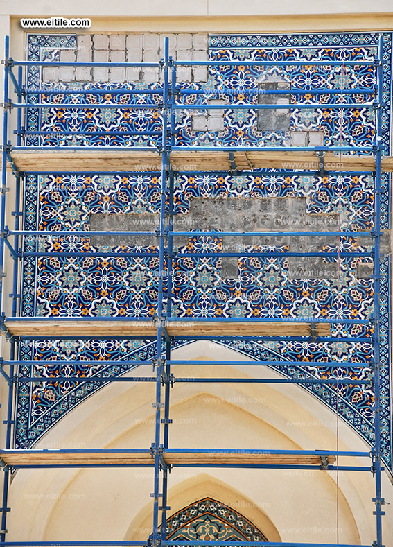 Oman, Sohar Sultan Qaboos mosque tile repair work, www.eitile.com