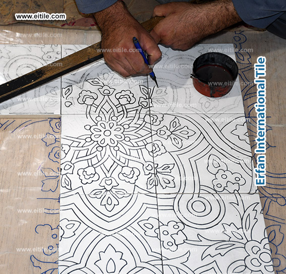 Master Restoration of Traditional Mosque Tile Art, www.eitile.com Master Restoration of Traditional Mosque Tile Art, www.eitile.com