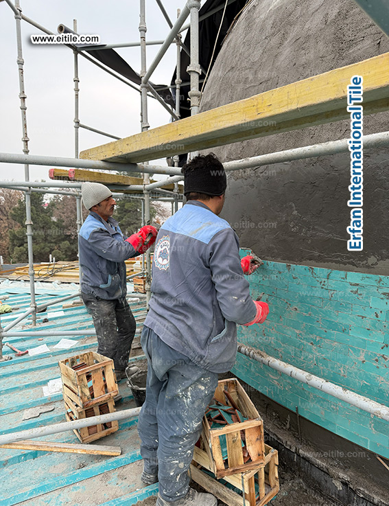 Dome tile company in Uzbekistan, installing handcrafted seven-color tiles on dome, www.eitile.com
