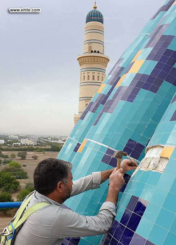 Oman, Sohar Sultan Qaboos mosque dome tile repair work, www.eitile.com