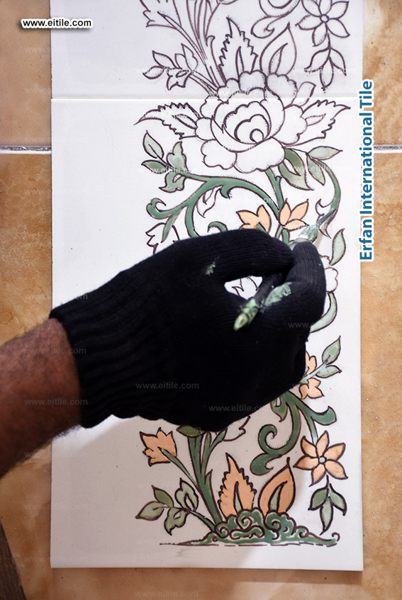 Supplier of a wide range of uniquely designed border tiles and offering various styles, www.eitile.com